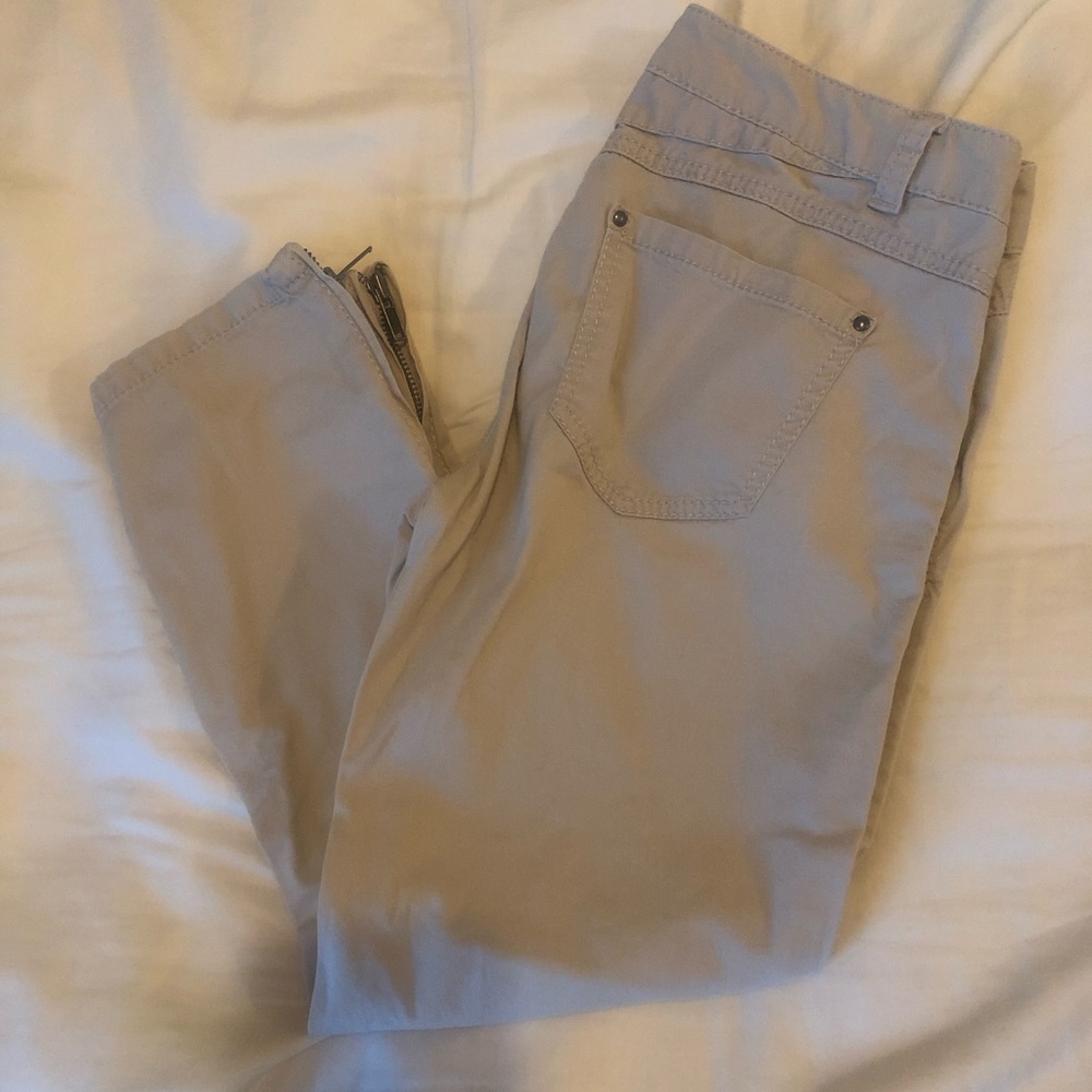 EXPRESS Capri pants - Picture 2 of 5